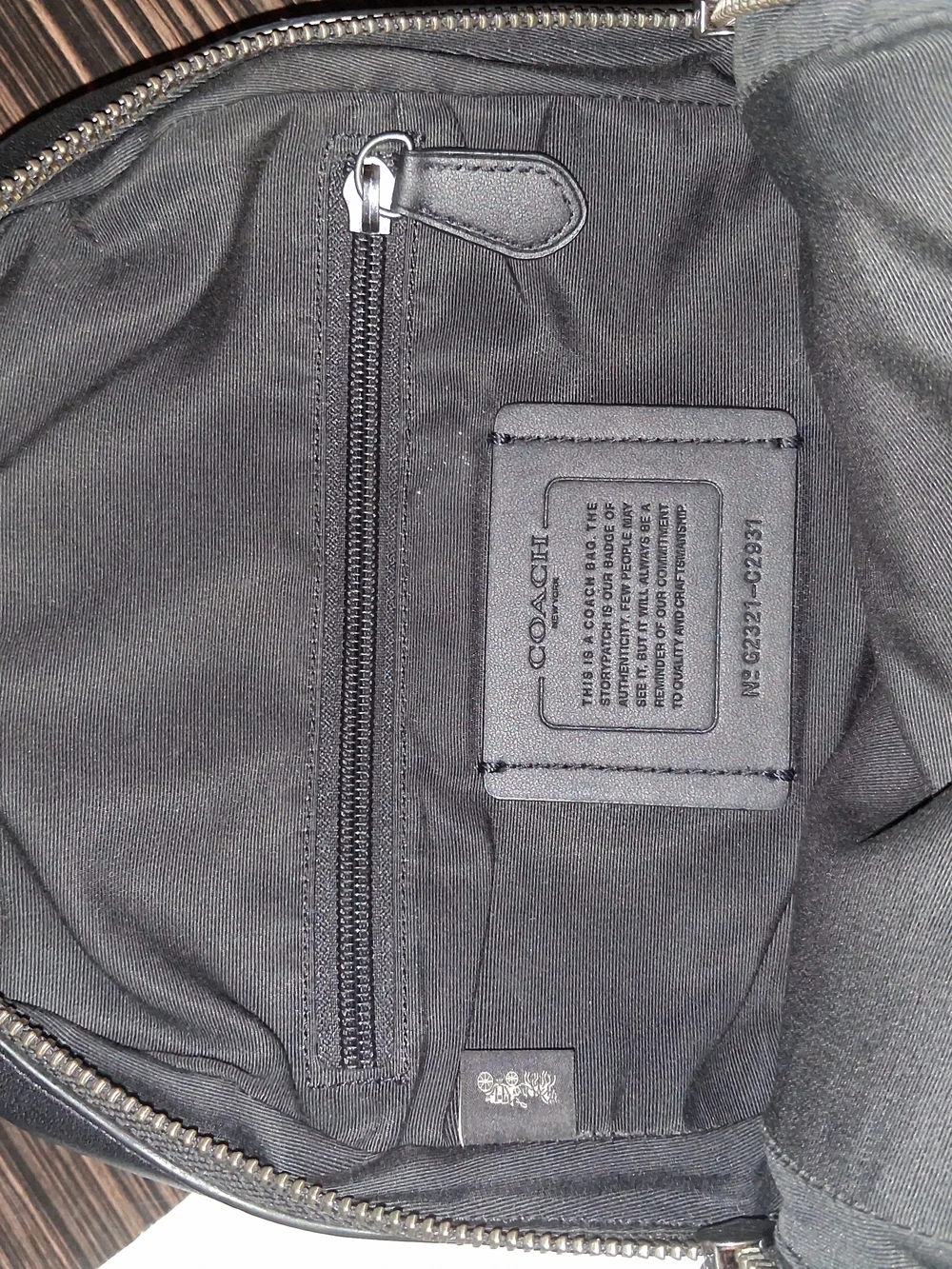 Coach Black Leather Sling Crossbody Bag - Picture 4 of 5